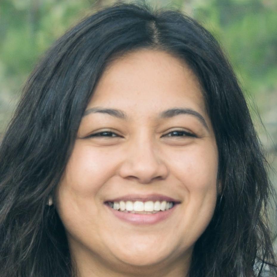 Rina Setiawan mentor manajemen risiko